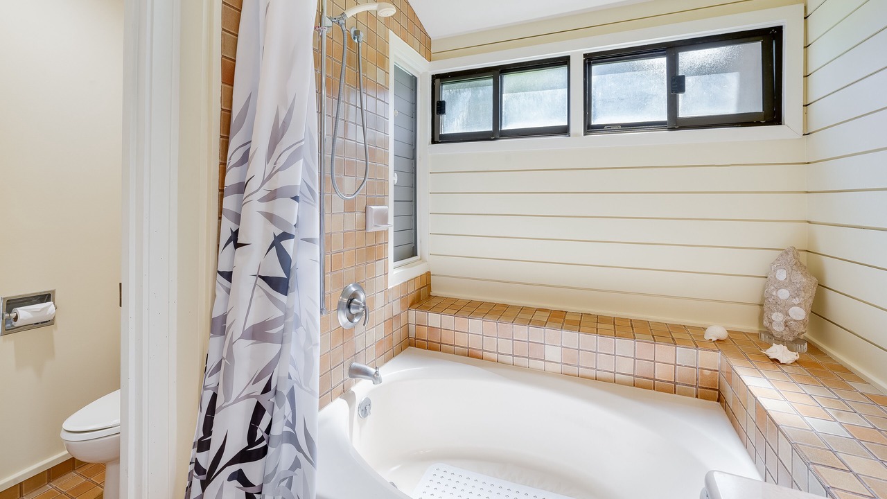 Photo of Bathroom in Kapalua