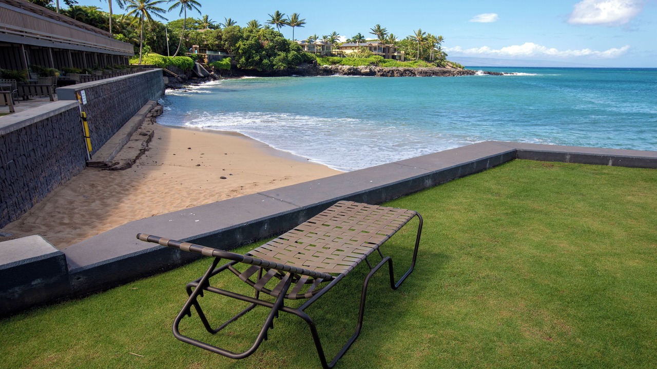 Photo of Others in Kahana