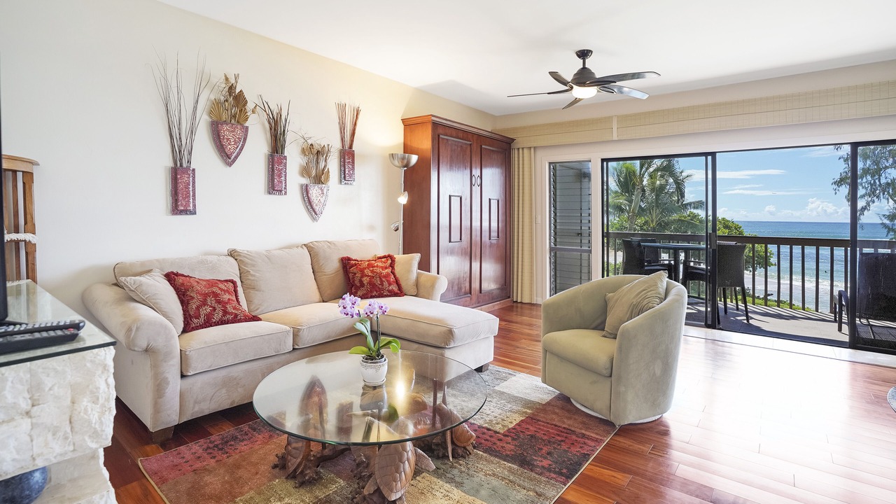 Photo of Livingroom in Wailua