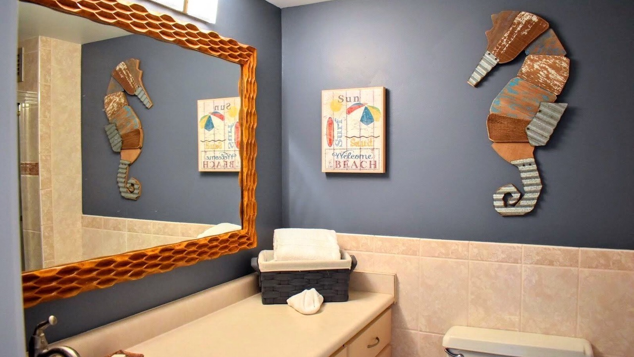 Photo of Bathroom in Kahana