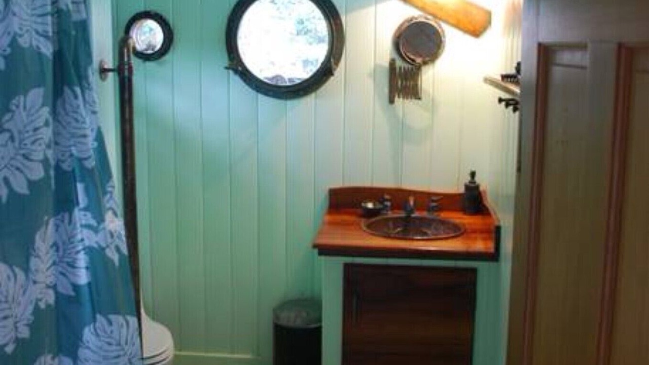 Photo of Bathroom in Pauwela