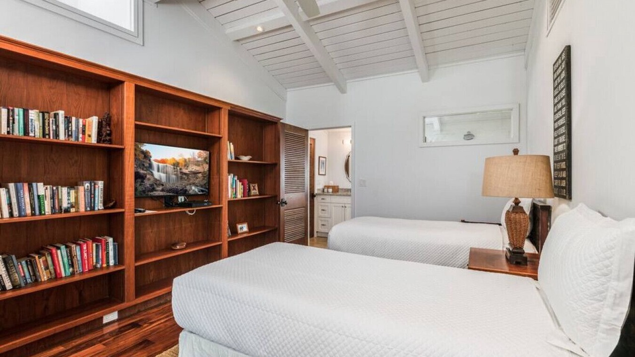 Photo of Bedroom in Kamuela