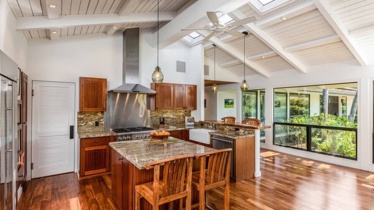 Photo of Kitchen in Kamuela