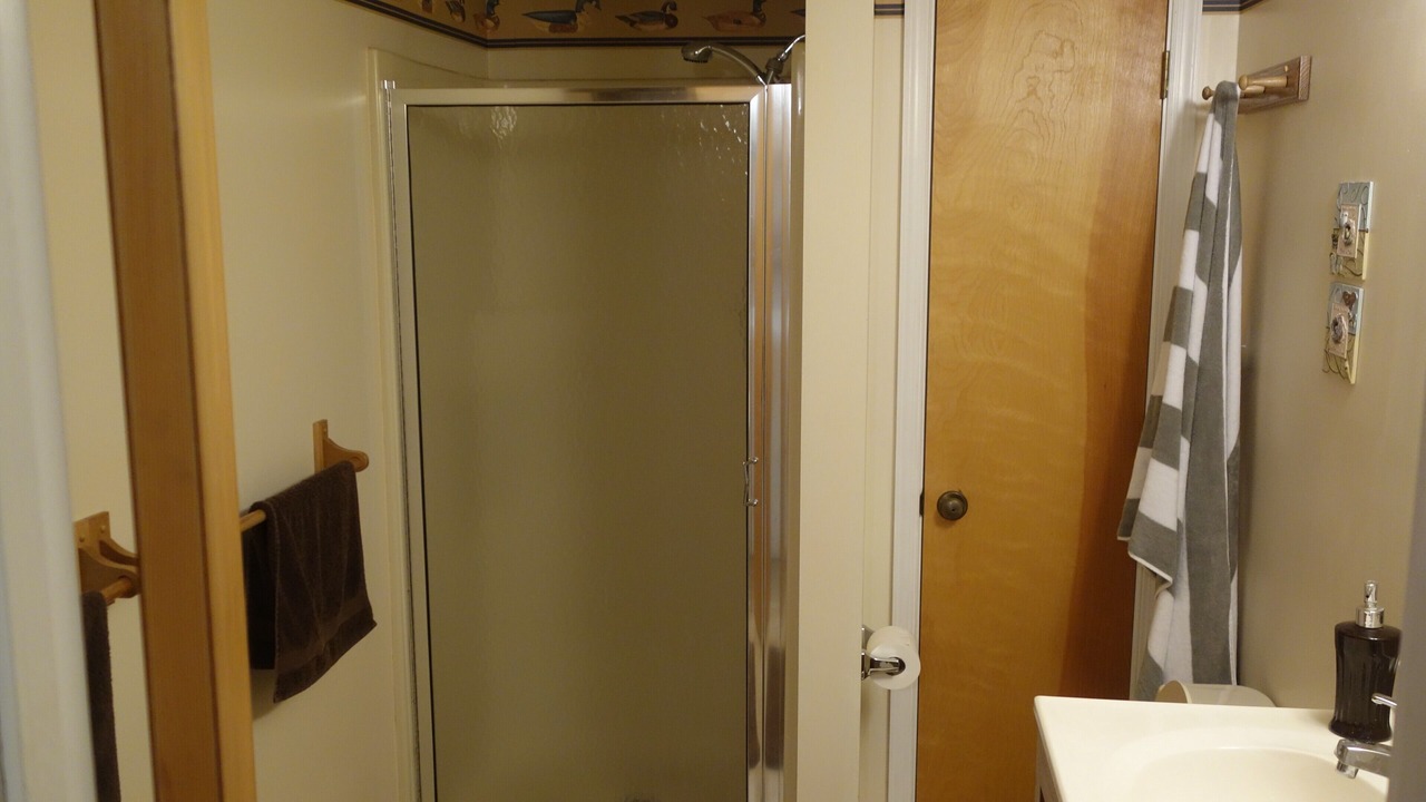 Photo of Bathroom in Huddleston