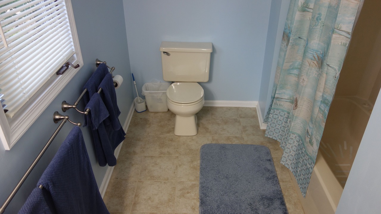 Photo of Bathroom in Huddleston