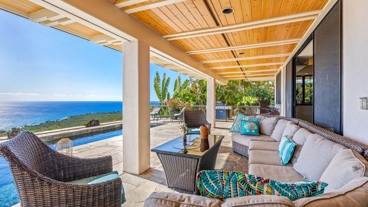 Photo of Patio Balcony in Kahaluu-Keauhou