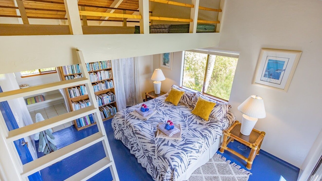 Photo of Bedroom in Haiku
