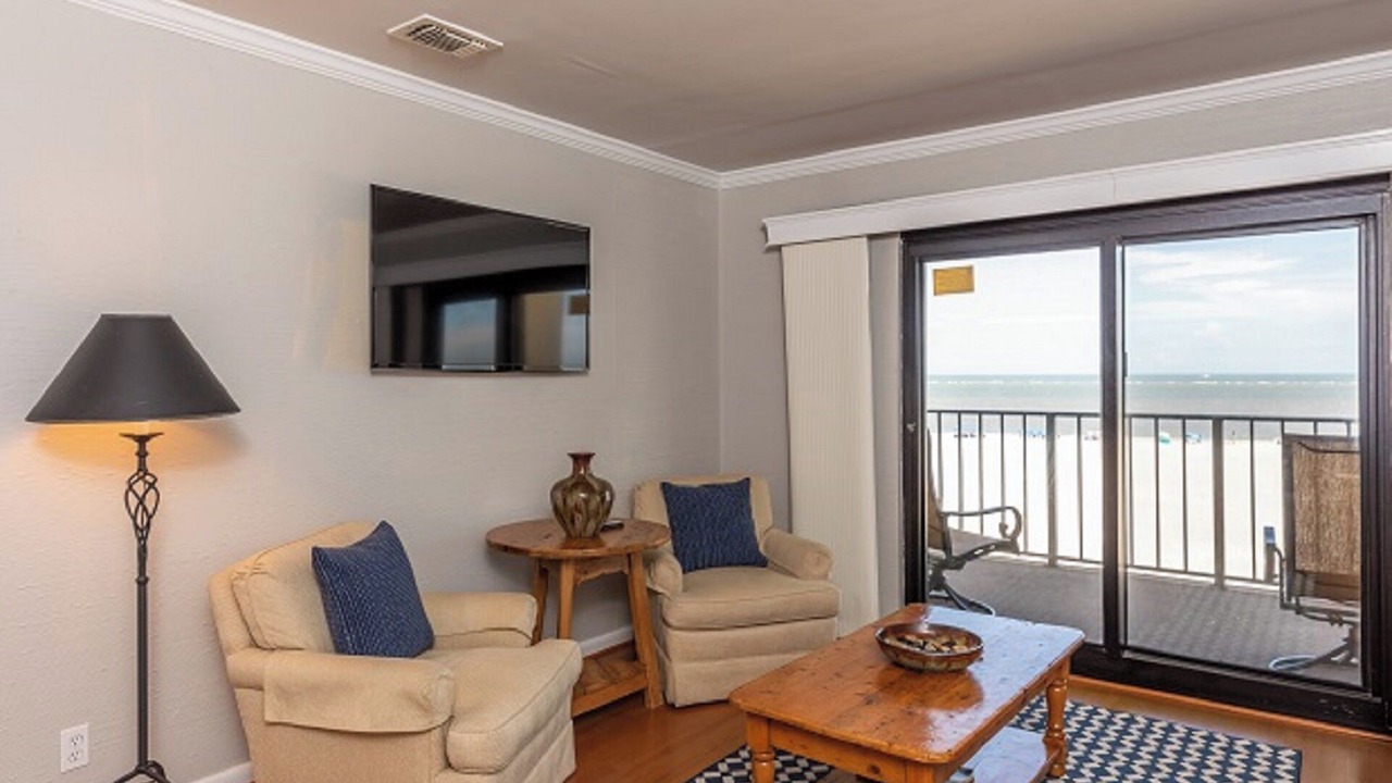 Photo of Livingroom in Isle of Palms
