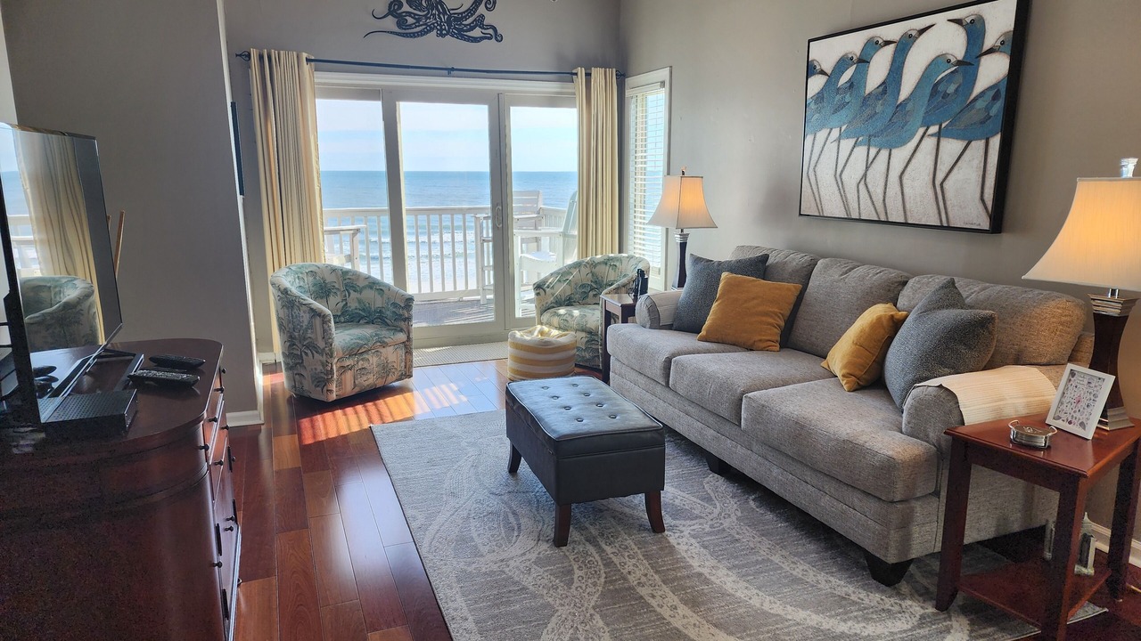 Photo of Livingroom in Surfside Beach