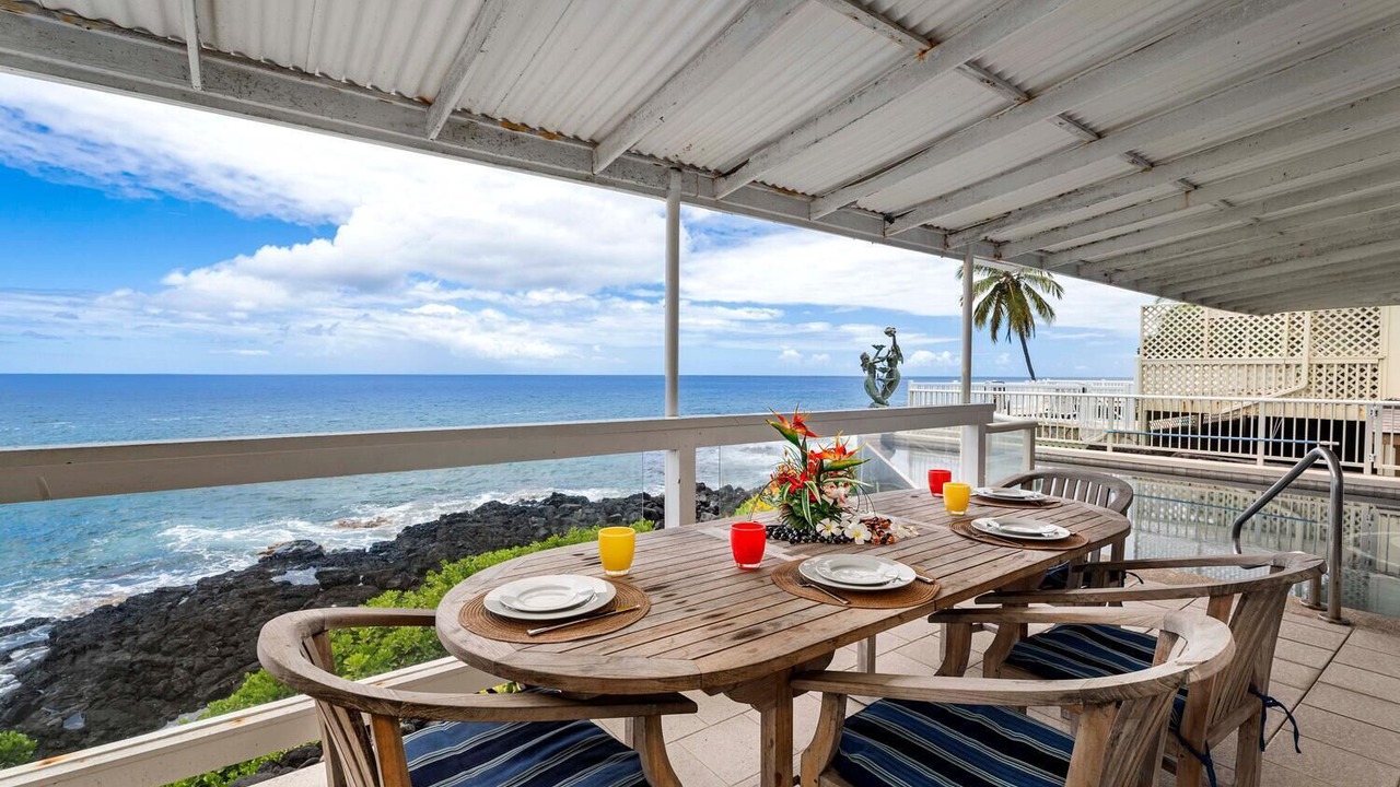 Photo of Outdoor in Kahaluu Bay