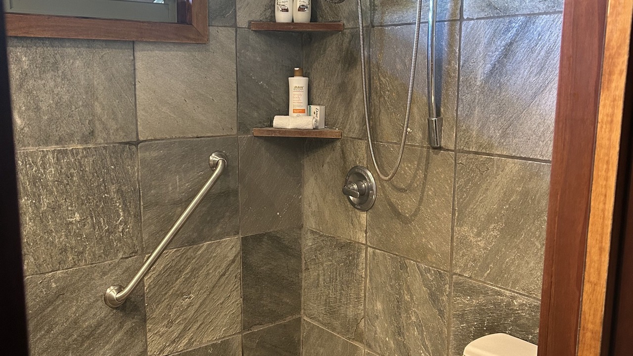 Photo of Bathroom in Kailua