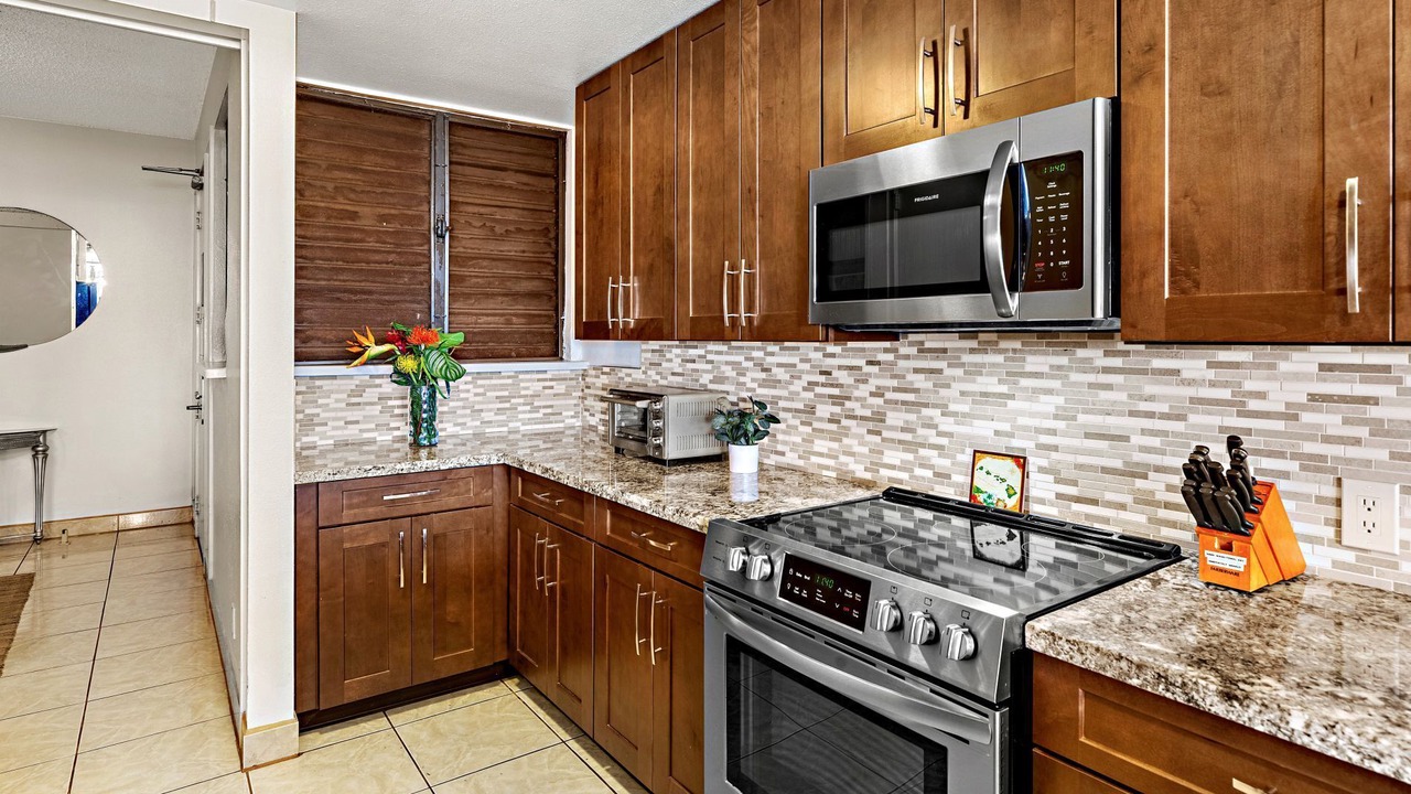 Photo of Kitchen in Kahana