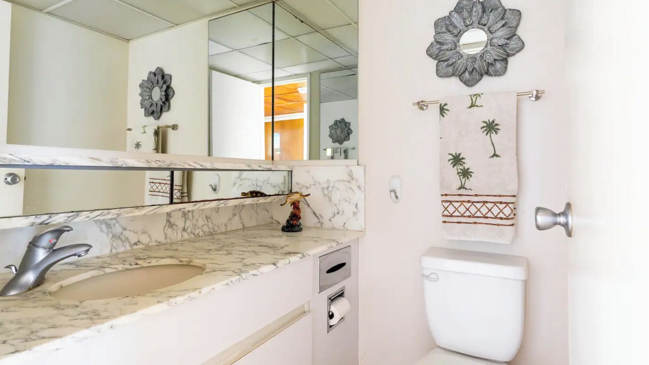 Photo of Bathroom in Makaha