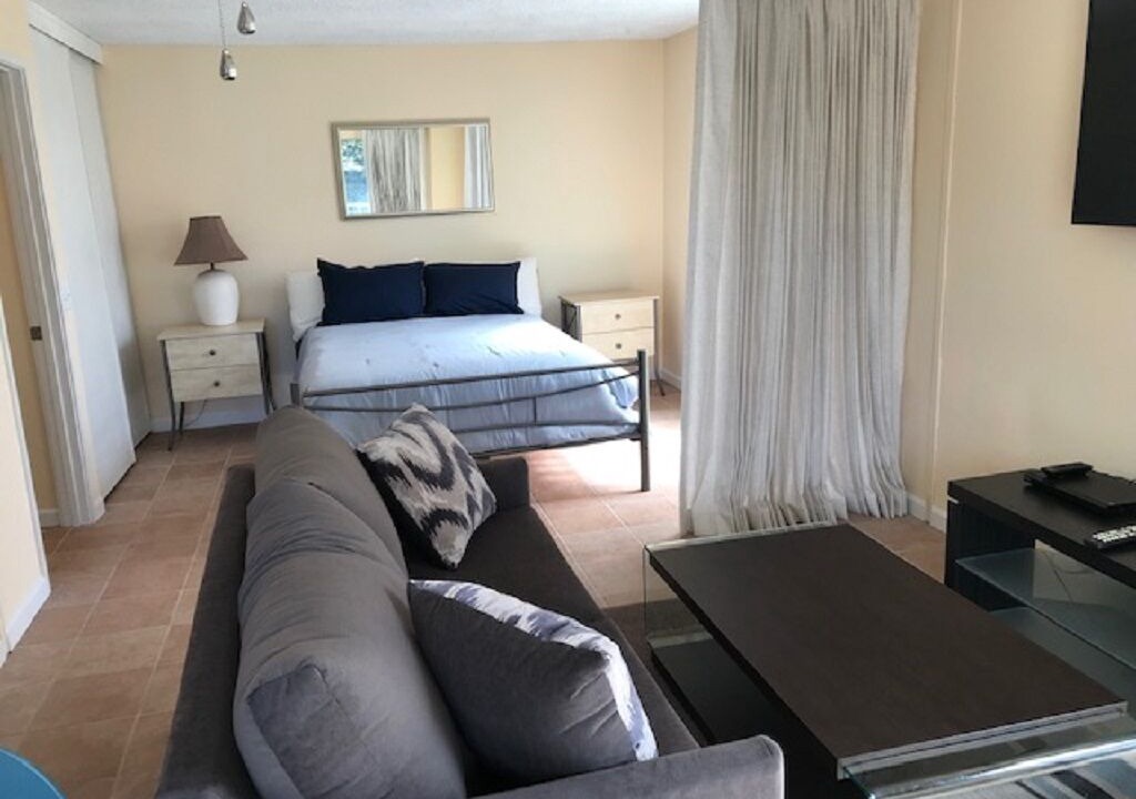 Photo of Bedroom in Diamond Head - Kapahulu - St. Louis