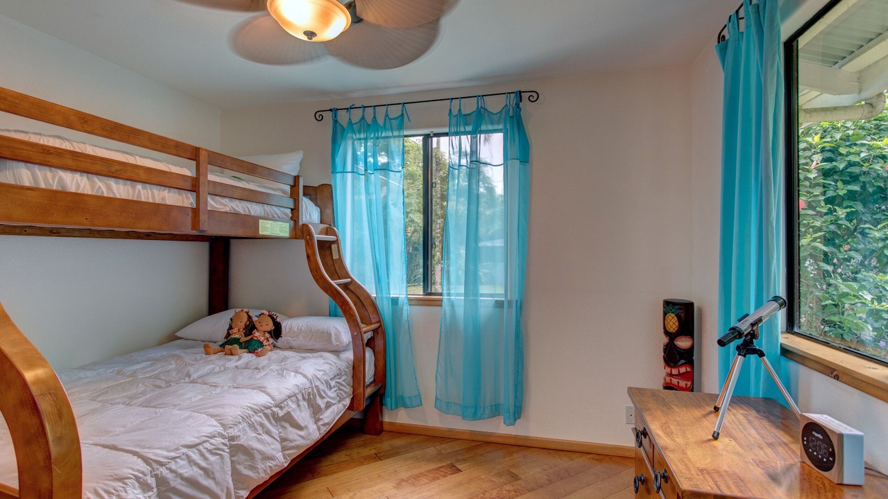 Photo of Bedroom in Papaaloa