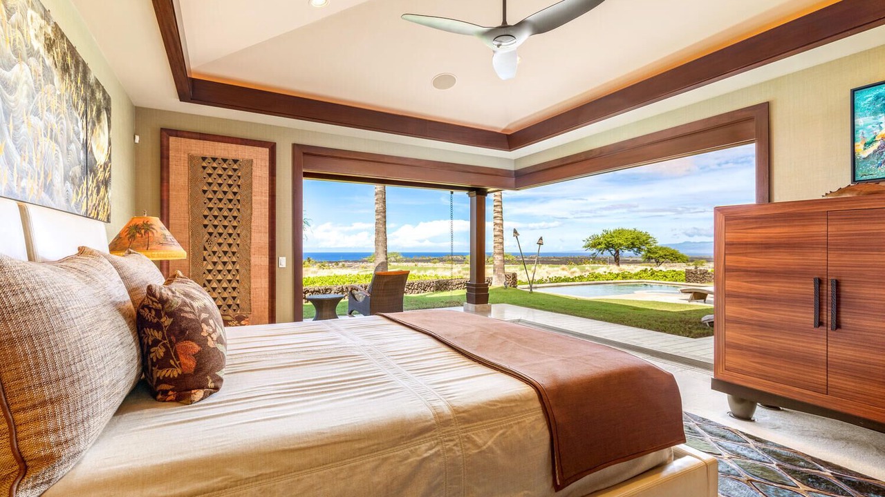 Photo of Bedroom in Kaupulehu