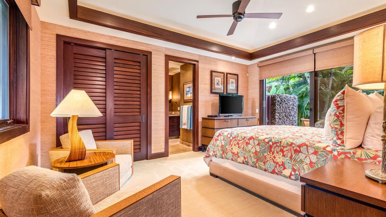 Photo of Bedroom in Kaupulehu