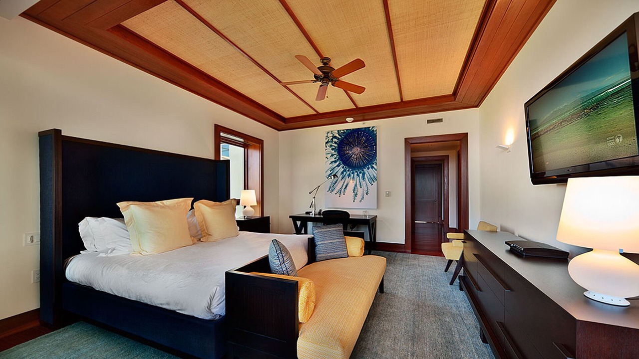 Photo of Bedroom in Montage Kapalua Bay