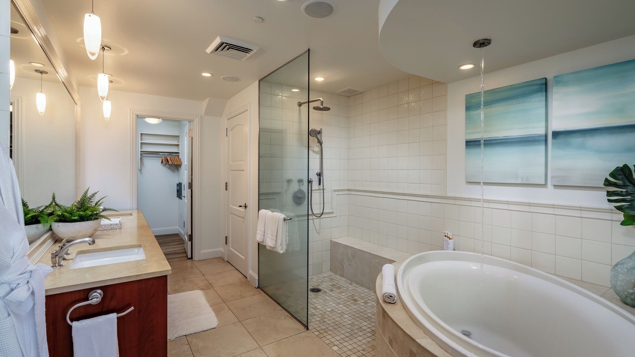 Photo of Bathroom in Wailea