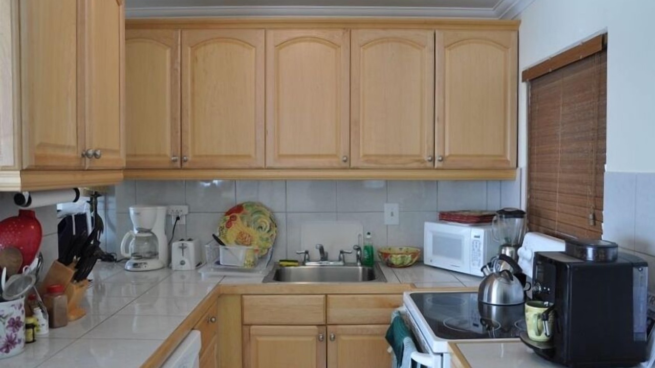 Photo of Kitchen in Makaha