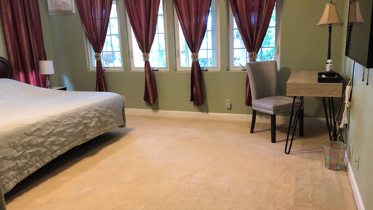 Photo of Bedroom in Ainaloa