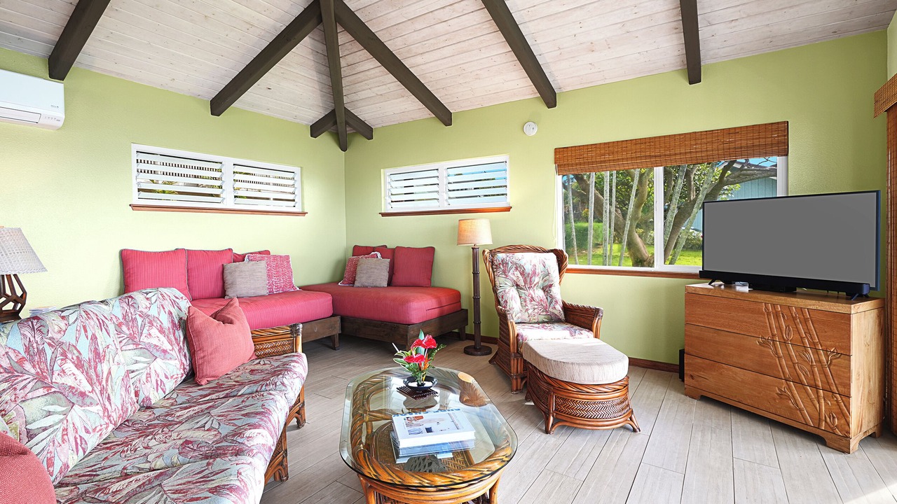 Photo of Bedroom in Poipu
