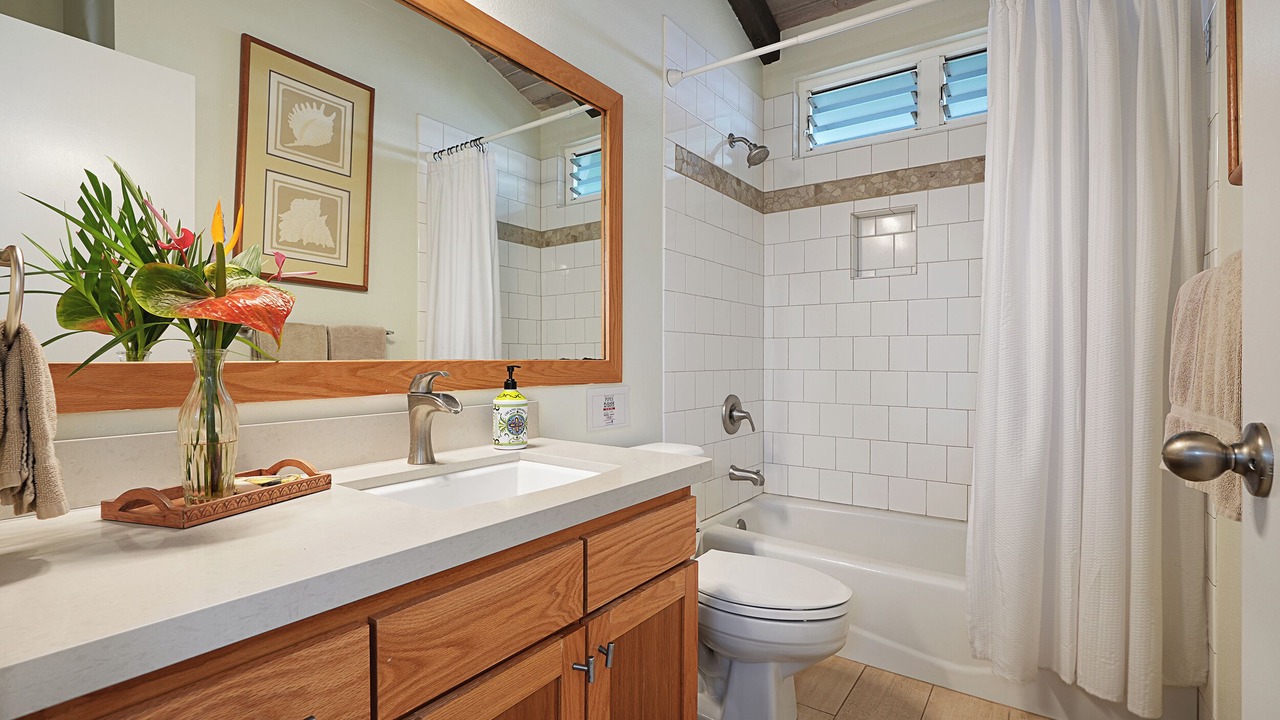 Photo of Bathroom in Poipu