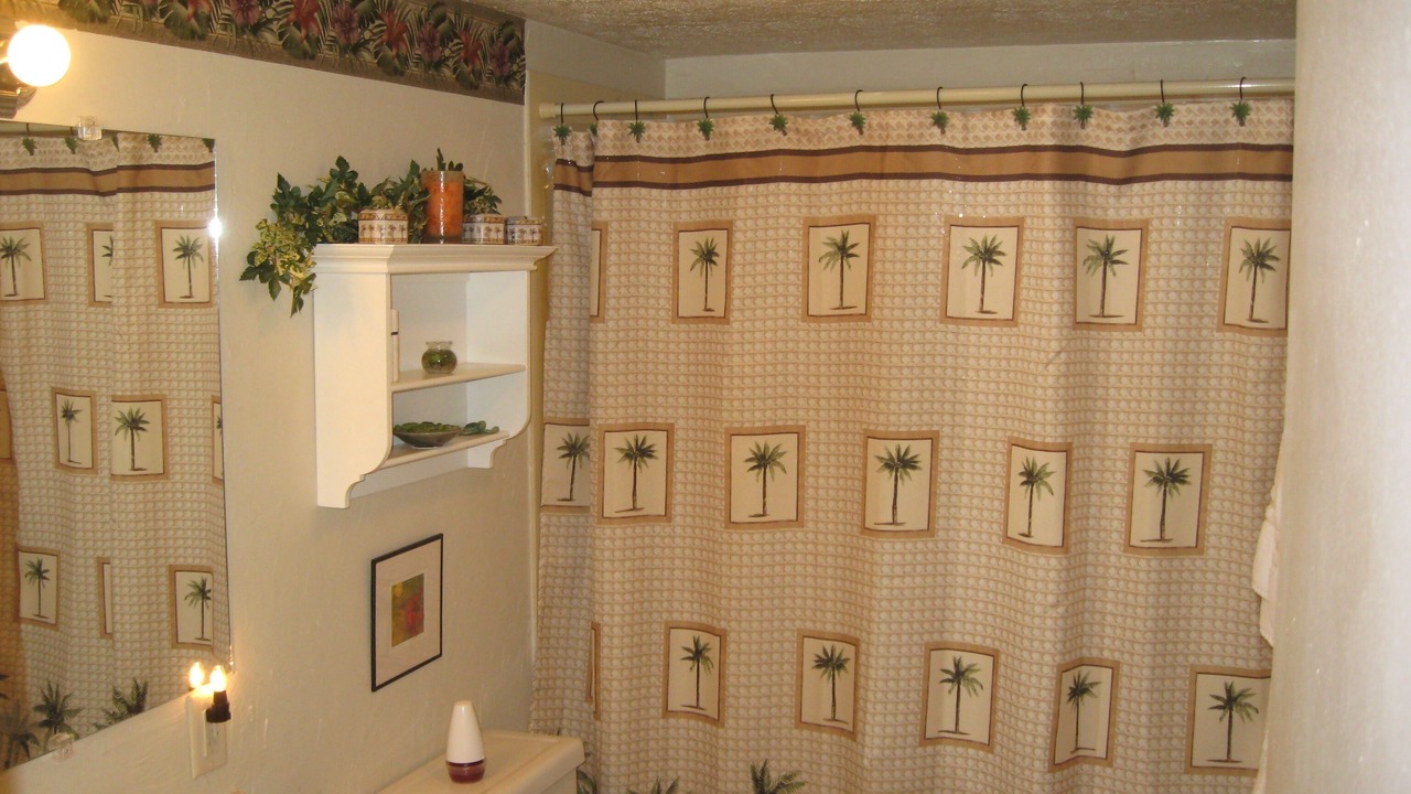 Photo of Bathroom in Kihei