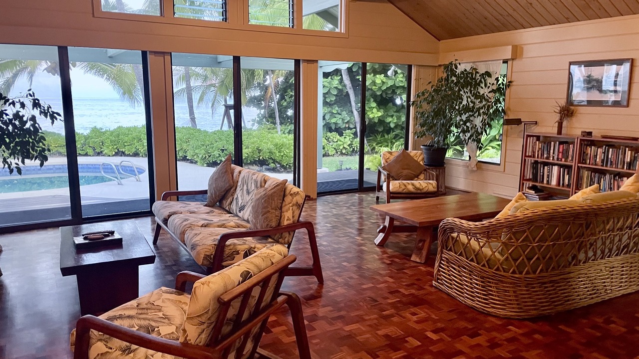 Photo of Livingroom in Honaunau-Napoopoo