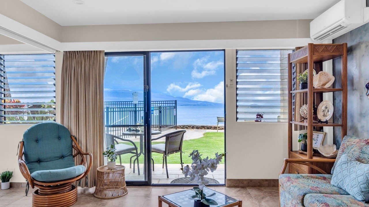 Photo of Livingroom in Maalaea
