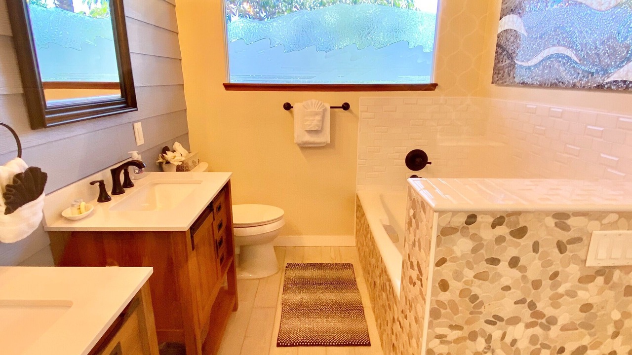 Photo of Bathroom in Halama Street