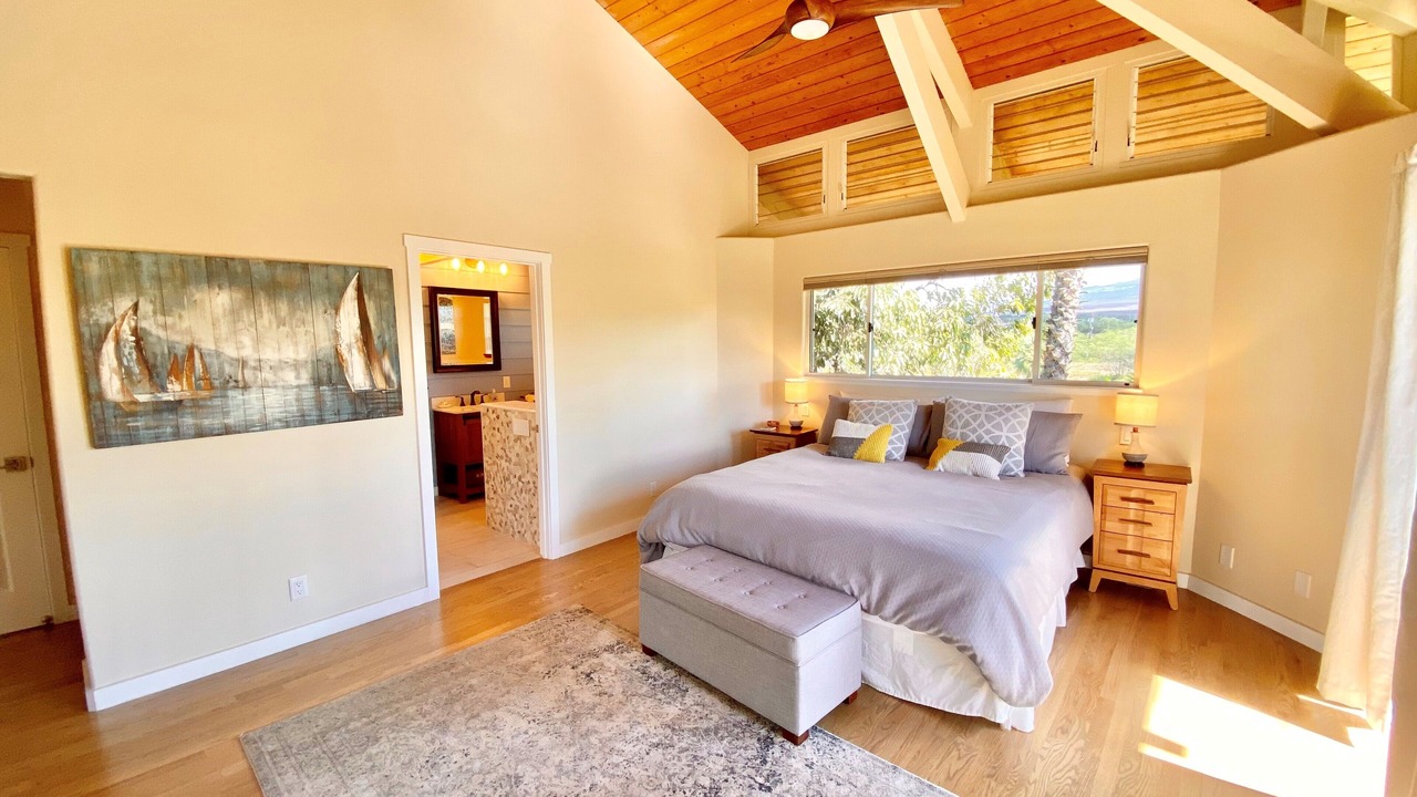 Photo of Bedroom in Halama Street