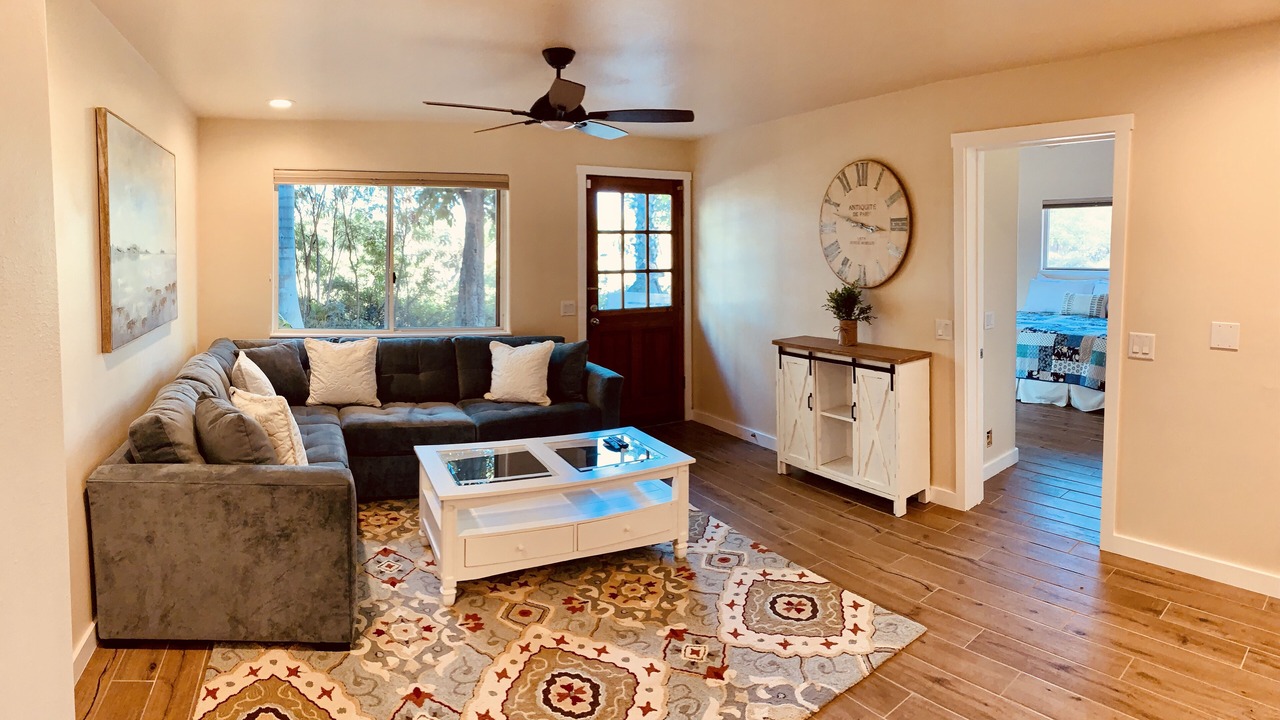 Photo of Livingroom in Halama Street