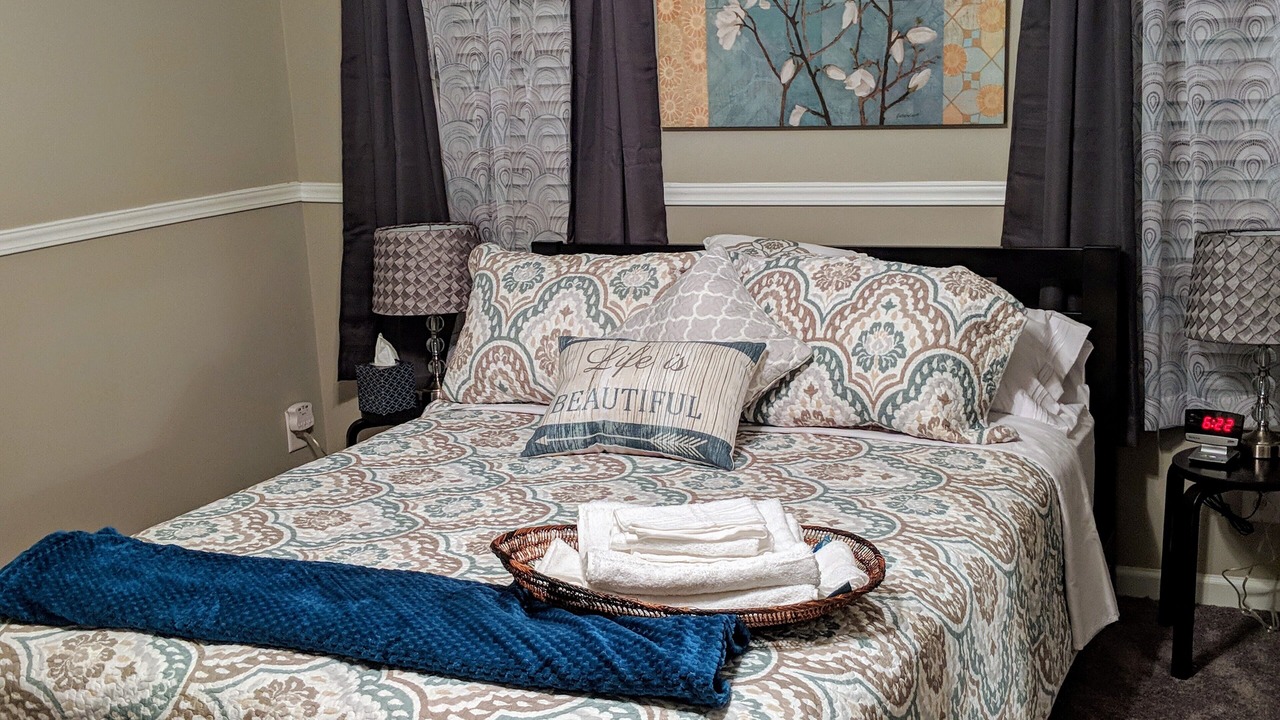 Photo of Bedroom in Stone Mountain