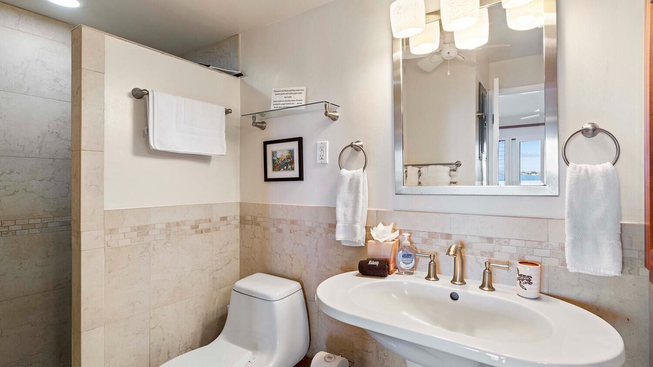 Photo of Bathroom in Kailua-Kona