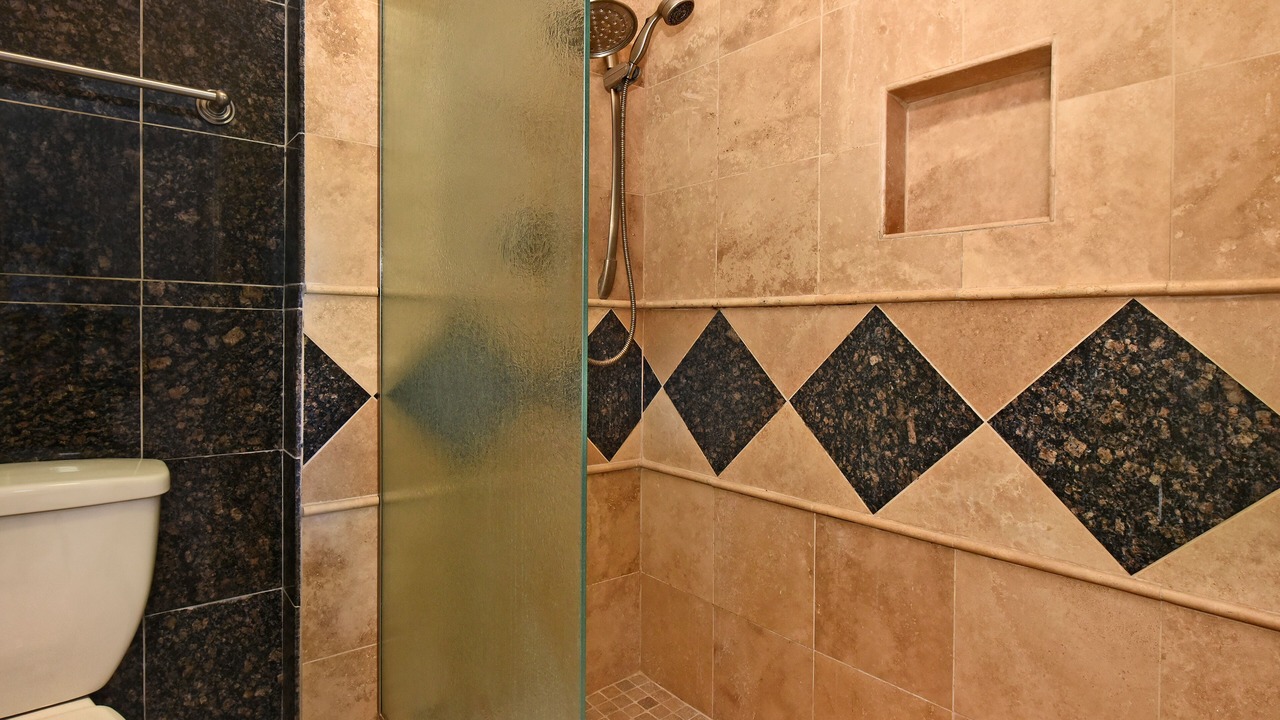Photo of Bathroom in Wailea