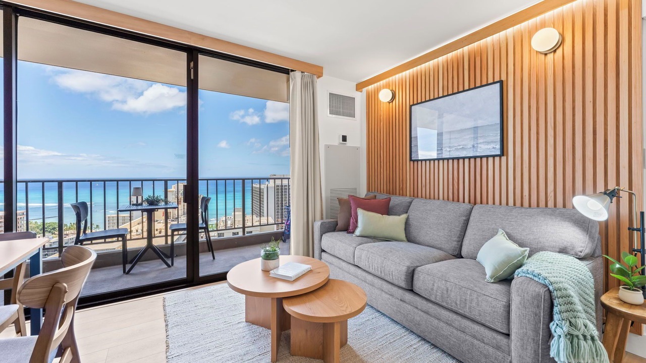 Photo of Livingroom in Waikiki
