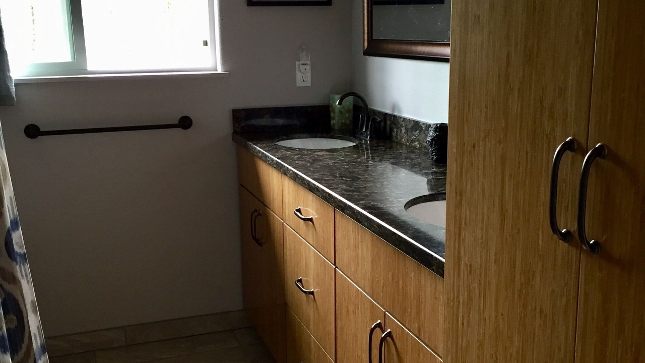 Photo of Bathroom in Keaau