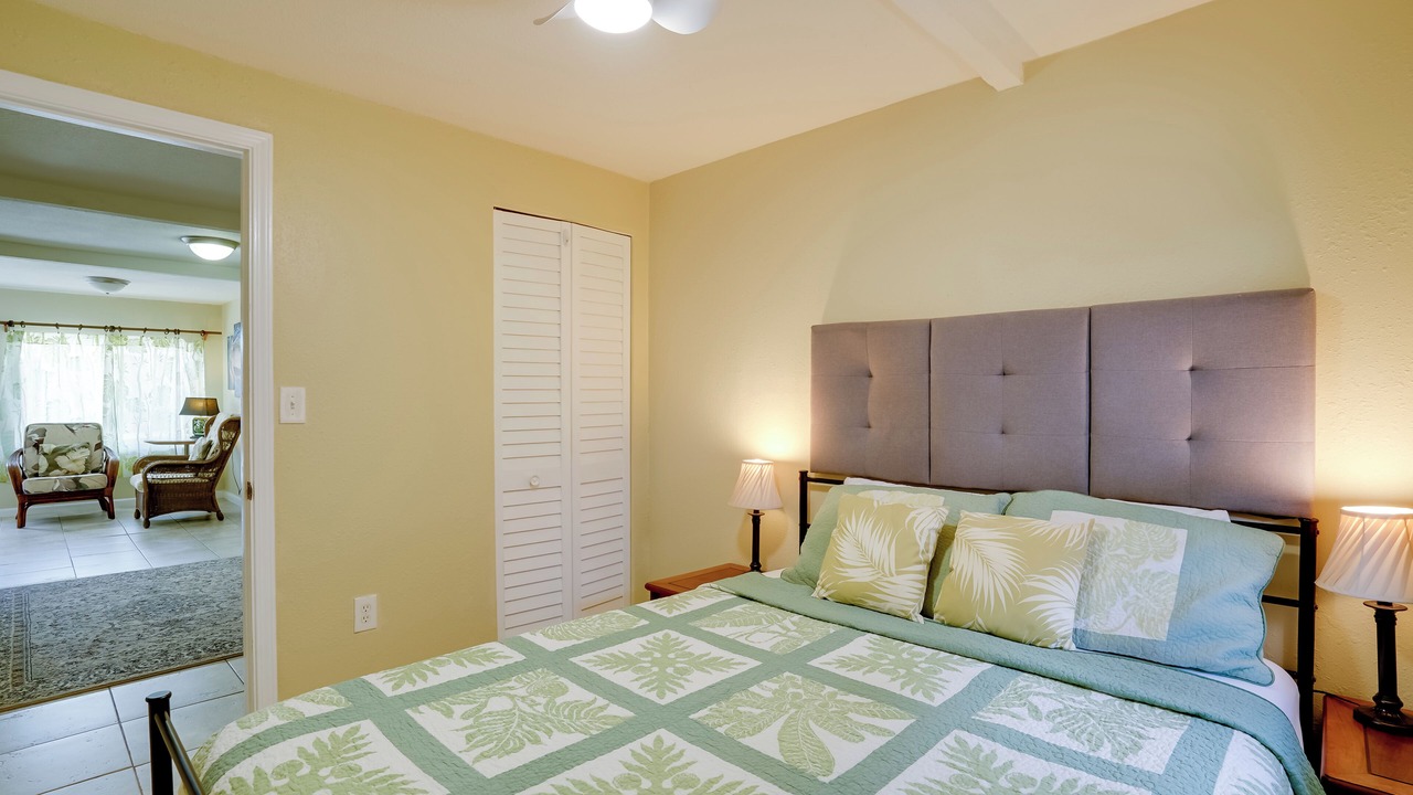 Photo of Bedroom in Kalihi Valley