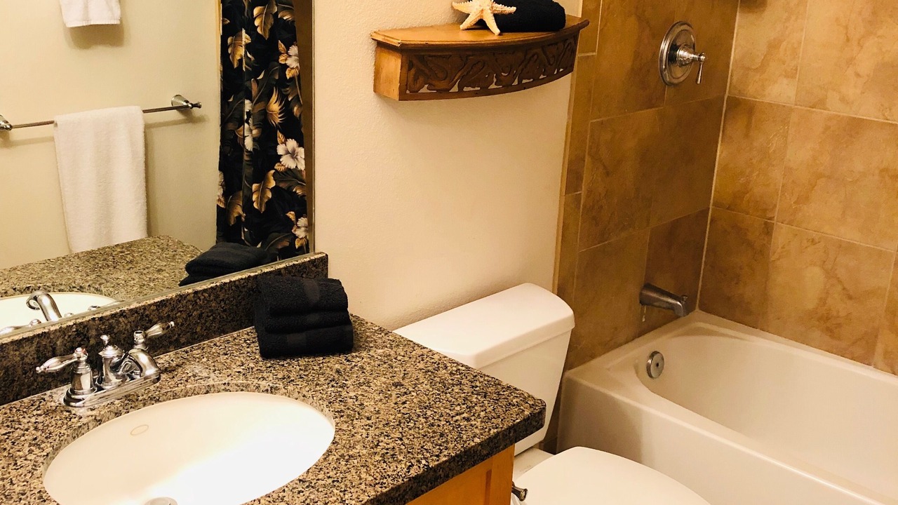 Photo of Bathroom in Kapolei