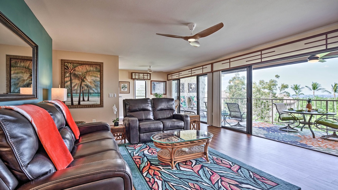Photo of Livingroom in Keauhou