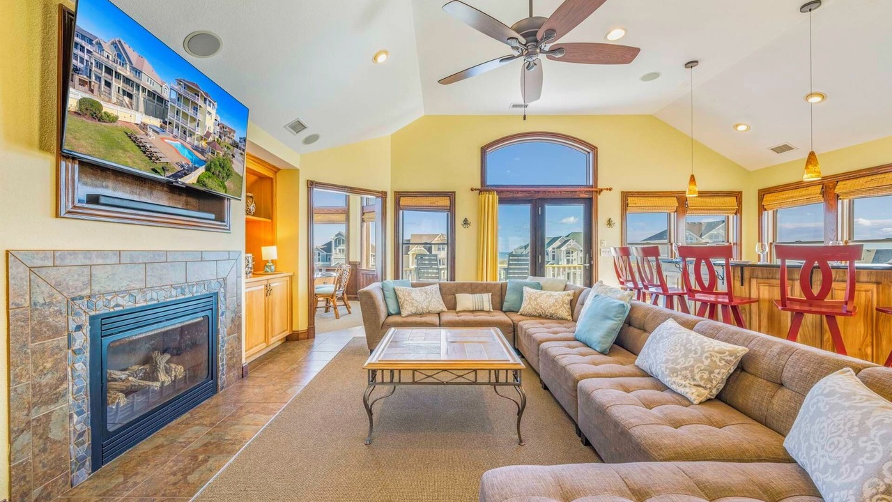 Photo of Livingroom in Ocean Isle Estates