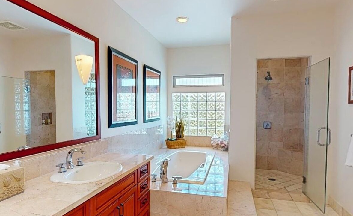 Photo of Bathroom in Kamuela