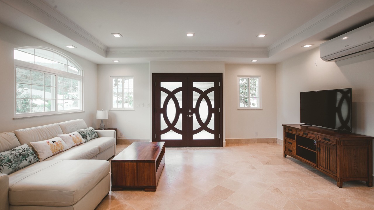 Photo of Bedroom in Portlock