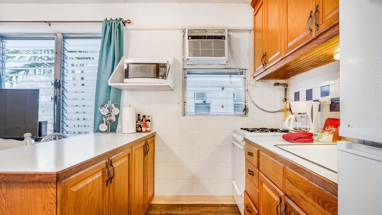 Photo of Kitchen in Waikiki
