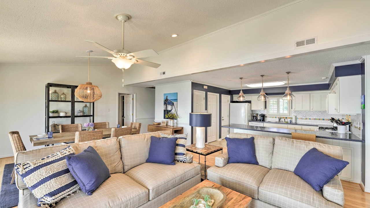 Photo of Livingroom in Harkers Island