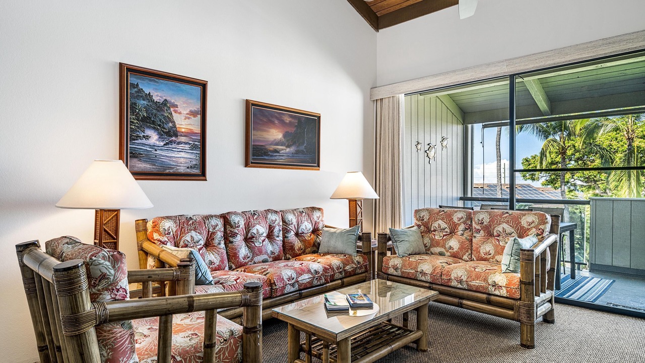 Photo of Livingroom in Historic Kailua Village