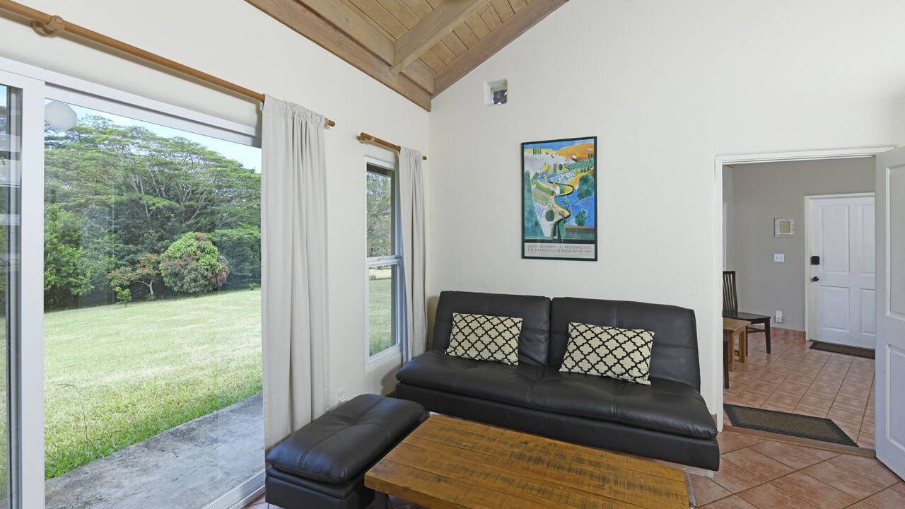 Photo of Livingroom in Pauwela