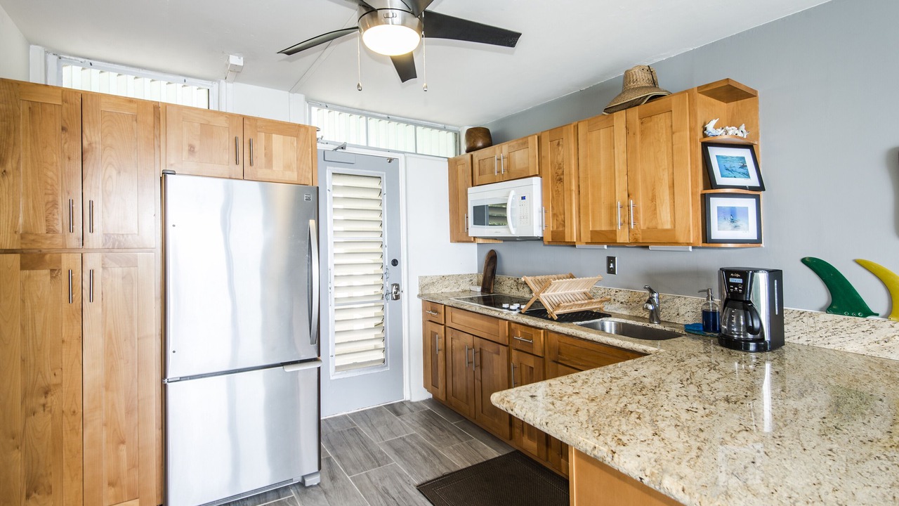 Photo of Kitchen in Makaha