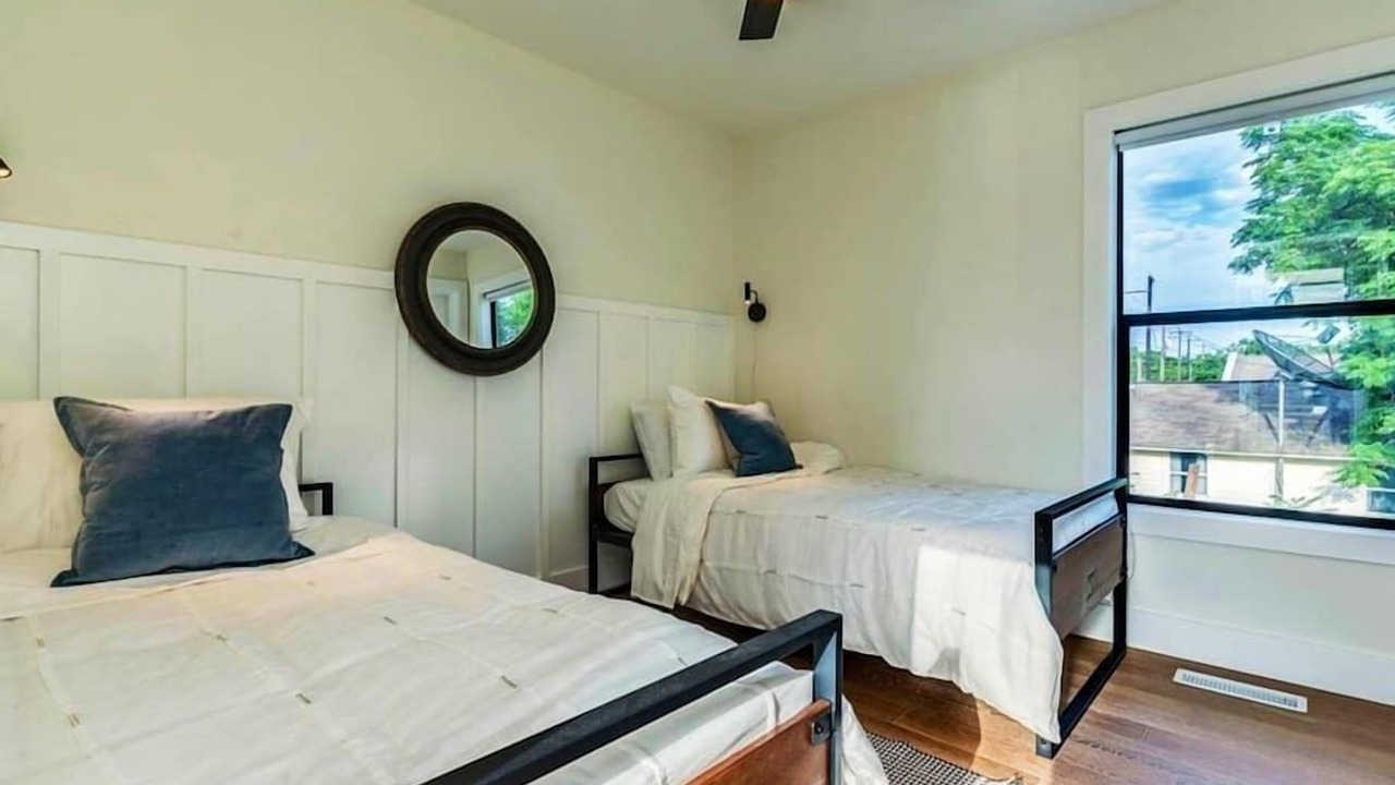 Photo of Bedroom in East Cesar Chavez